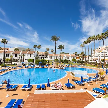 3 50m From The Americas Promenade With Heated Pool Апартаменты *