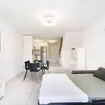 3 50m From The Americas Promenade With Heated Pool *