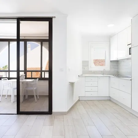 3 50m From The Americas Promenade With Heated Pool Apartamento Arona (Tenerife)