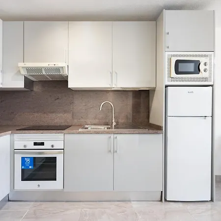 Classbnb - 3 50m From The Americas Promenade * Arona (Tenerife)
