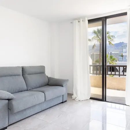 Apartamento 3 50m From The Americas Promenade With Heated Pool