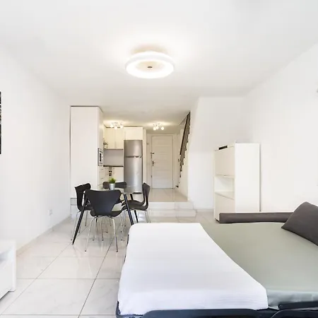 Classbnb - 3 50m From The Americas Promenade *