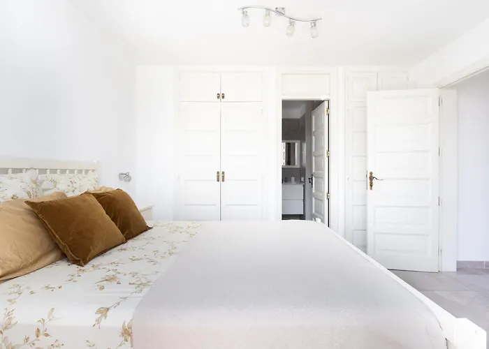 Appartement 3 50m From The Americas Promenade With Heated Pool Arona (Tenerife)