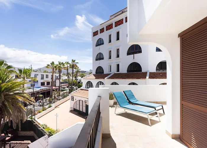 3 50m From The Americas Promenade With Heated Pool Arona (Tenerife)