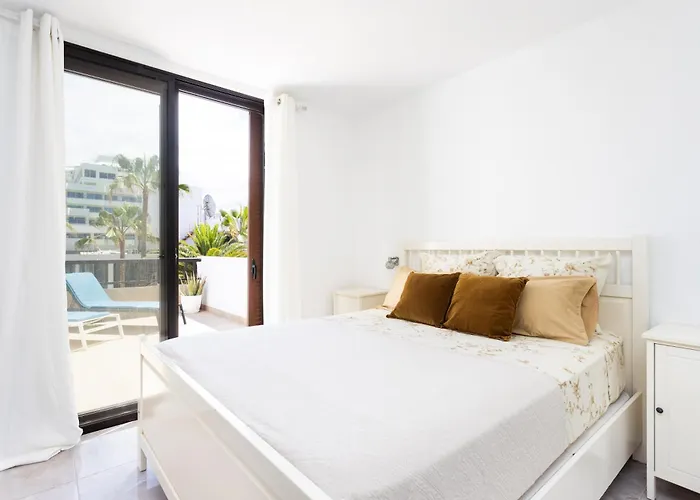 Appartement 3 50m From The Americas Promenade With Heated Pool Arona (Tenerife)