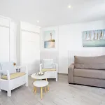 3 50m From The Americas Promenade With Heated Pool 아로나