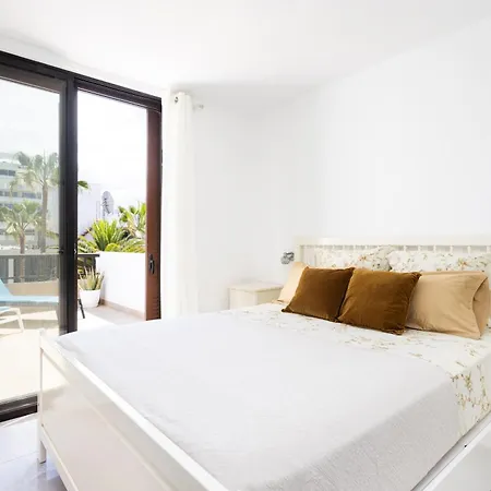 Appartamento 3 50m From The Americas Promenade With Heated Pool Arona (Tenerife)